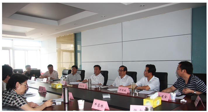 河南省社科院来我院考察交流