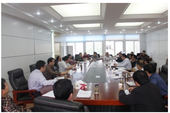 我院召开2013年度综合预算安排专题讨论会