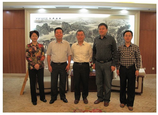 中国社科院副院长李扬会见我院陆勤毅院长一行