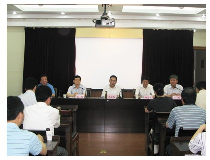 省社科院主要负责同志工作调整