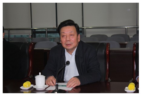 陆勤毅一行应邀到安徽日报报业集团座谈交流