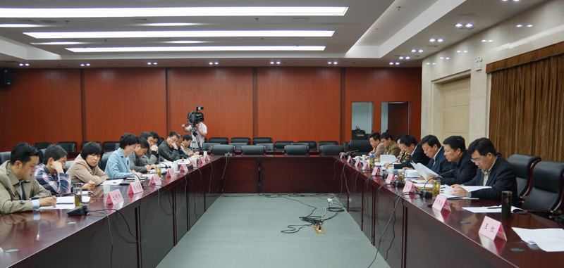 陆勤毅院长率课题组赴合肥专题调研农民文化乐园建设管理及推广价值