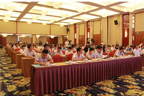 我院与安师大联合主办“新媒体传播与舆论引导”学术研讨会