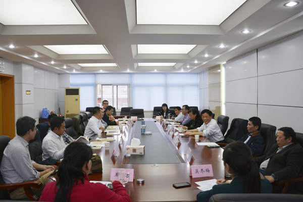 天津社科院哲学所王伟凯所长一行来我院交流座谈