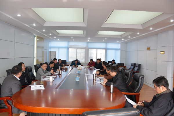 我院召开“三严三实”教育第三专题研讨会