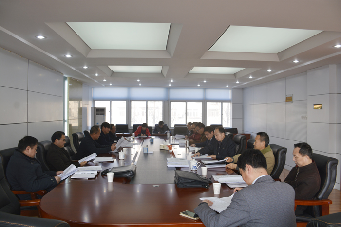 我院召开贯彻落实省委十届二次全会精神暨第二次专题研讨“讲看齐、见行动”学习讨论会