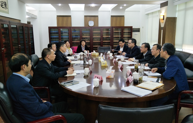 ​曾凡银率队赴福建社科院调研